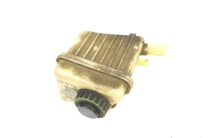 Rezervor pompa servodirecție VW TOUAREG 7P5 2011 OEM: 7L6422371E