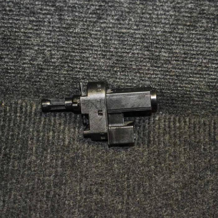 Senzor pedala de ambreiaj FORD FOCUS III 2013 OEM: 4M5T-7C534-AA 1531313