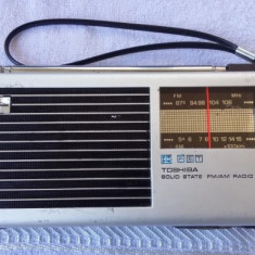 RADIO TOSHIBA IC-70 FUNCTIONEAZA , RADIO TRANZISTORIZAT SI FOARTE RAR ANUL 1969