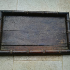 Tavă lemn românească foarte veche, sf sec XIX, incep XX 33x20 cm, h=2,5 cm