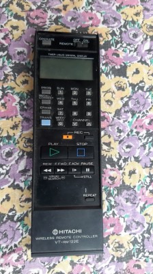 TELECOMANDA HITACHI VT-RM 122E foto