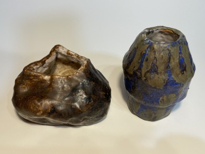 Doua vase de ceramica smaltuita Studio Art, anii 1960, semnate ceramist HL foto