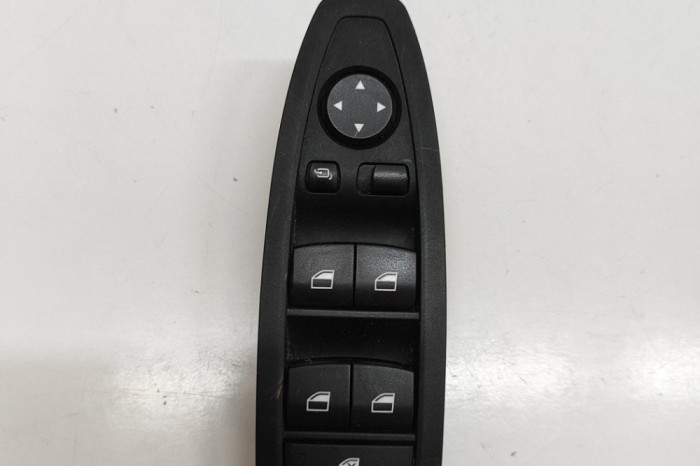 Buton geam ușă dreapta față BMW X1 F48 2016 OEM: 9362116 | 32054368