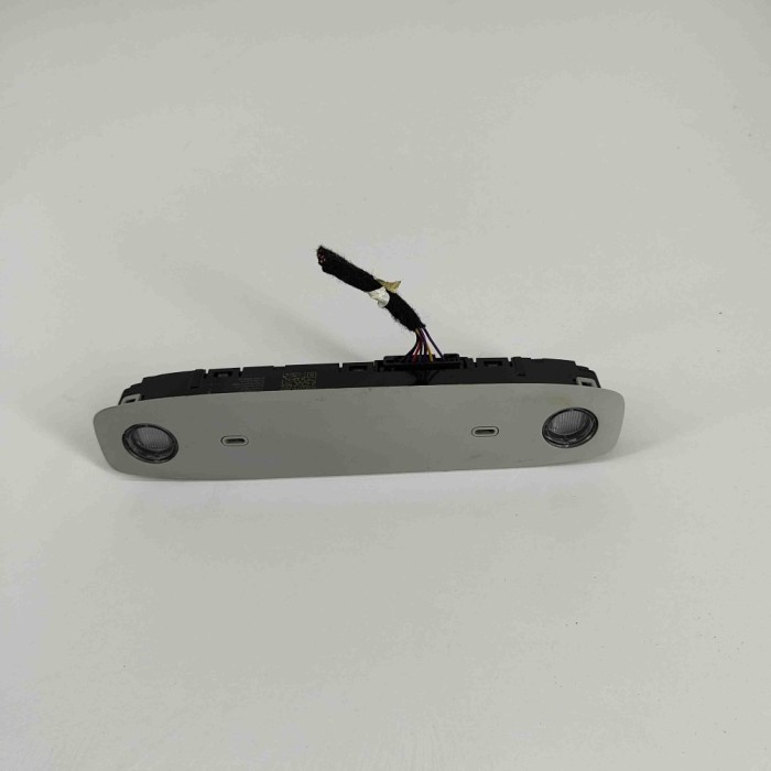 Iluminare interioară TESLA MODEL 3 2021 OEM: 1092574-00-C 28300600