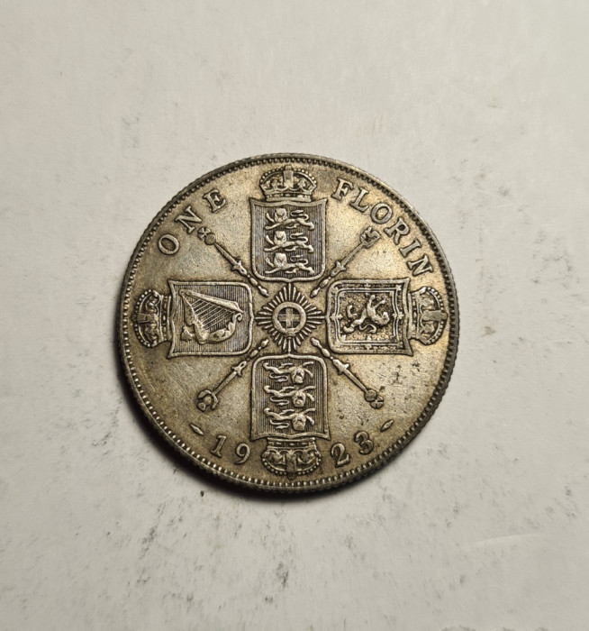 1 One Florin 1923 Patina