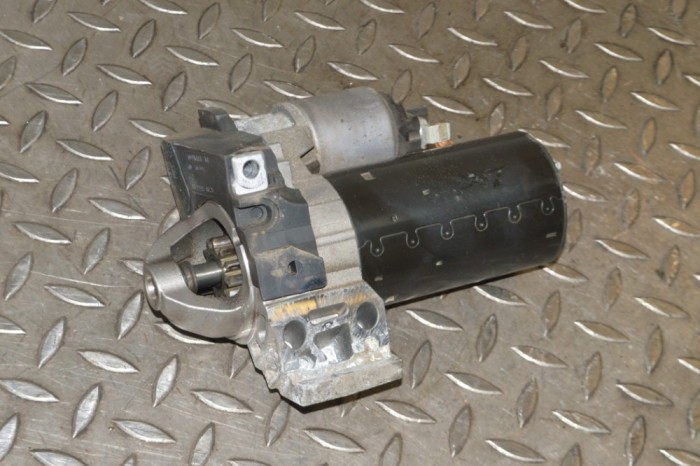 Electromotor BMW X5 F15, F85 2015 OEM: 8515900 13771919