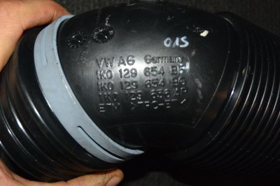 Furtun VW JETTA MK6 162, 163 2015 OEM: 1K0129654BF1K0129654BG1K0129656AP | 1572467 foto