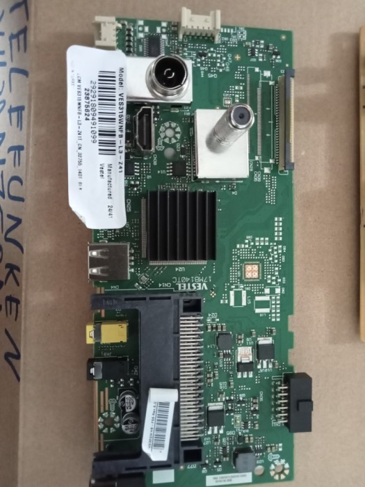 Placa digitala Telefunken_XH32N750M
