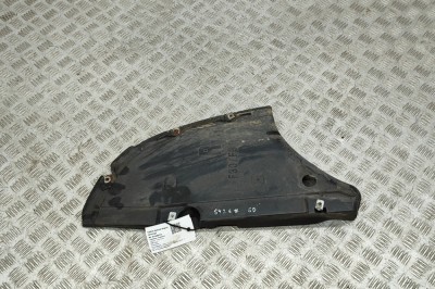 Scut motor dreapta spate BMW 3 F30, F80 2017 OEM: 7258048 | 31466770 foto
