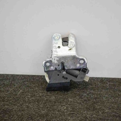 &amp;Icirc;ncuietoare haion VW PASSAT B6 3C2 2010 OEM: 4F5827505D 2732867 foto