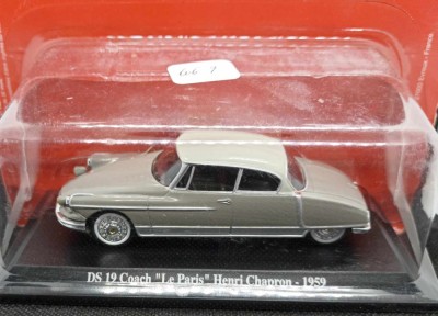 Macheta Citroen DS 19 Coach - Universal Hobbies 1/43 foto