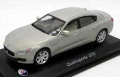 WHITEBOX Maserati Quattroporte GTS ( metallic silver ) 2015 1:43 foto
