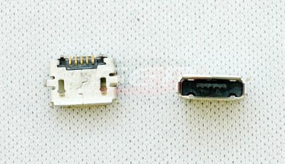 Conector alimentare Blackberry Bold Touch 9900 foto