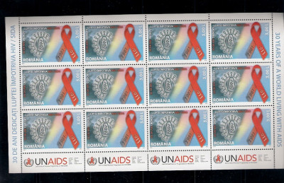 ROMANIA 2011 - 30 ANI DE LUPTA IMPOTRIVA HIV/SIDA, MINICOALA, MNH - LP 1904b foto