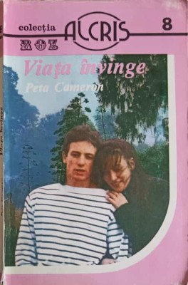 VIATA INVINGE-PETA CAMERON-218875 foto