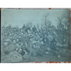 Fotografie, grup de militari in timpul primului razboi mondial