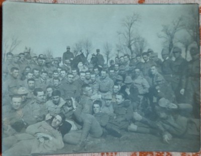 Fotografie, grup de militari in timpul primului razboi mondial foto