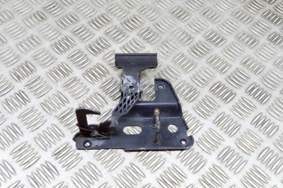 Zăvor de siguranță capota AUDI A6 Avant 4F5, C6 2007 OEM: 4F0823480A | 17128342 foto