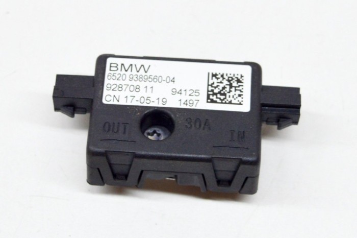 Amplificator de antena BMW X3 G01, F97 2019 OEM: 9389560,92870811 16422171