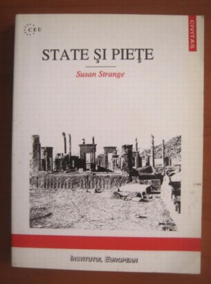 State si piete/ Susan Strange foto