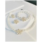 Cumpara ieftin Set Colier, Cercei și Brățară cu Flori din Perle, Perlavia - 724512