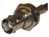 Soclu BNC mamă 50&Omega; aurit crimpat PTFE