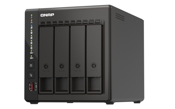 NAS QNAP 453E 4BAY 2.6GHZ TWR SATA