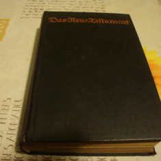 Noul Testament - 1916 - in germana , caractere gotice ( doua variante coligate )