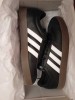 Vand doua perechi de adiasi, 44, Negru, Adidas