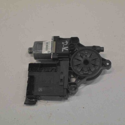 Motor macara geam ușă st&amp;acirc;nga față VW PASSAT Variant B6 3C5 2010 OEM: 3C0959792,3C0959702,981675-135 2126320 foto