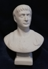 Imparatul Traian Statueta Bust din portelan mat 19 cm foto