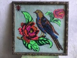 arta / design / vintage - Tablou goblen / cusatura cu flori, buburuza si pasare in rama de lemn !