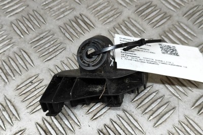 TOYOTA AURIS _E18_ 2013 OEM: 52563-02190 SKU: 28398770 foto