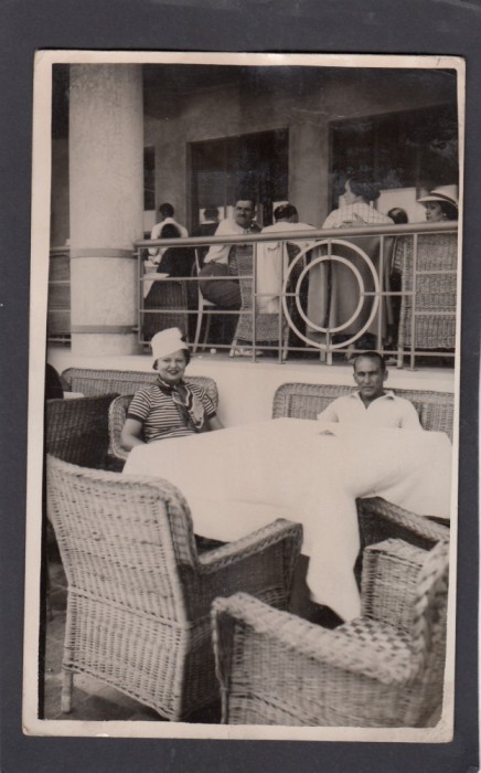 Foto tip Carte Postala Romania - la terasa perioada regalista - foto Mamaia Constanta