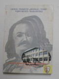 &#039;&#039; ...NOSTER NOTORIUS BOGDAN WOYVODA...&#039;&#039; , LICEUL TEORETIC &#039;&#039; BOGDAN - VODA &#039;&#039; LA SEMICENTENAR 1952 - 2002 , PREZINTA INSEMNARI PE PAGINA DE TITLU *