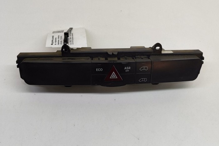 Panou de butoane MERCEDES-BENZ SPRINTER 3,5-t Van 906 2012 OEM: A9068701110,A9068700310,A9064420023 | 22619705