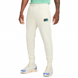 Pantaloni de trening Nike M NK CLUB+ BB PANT PATCH GX