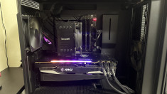 Sistem pc gaming foto