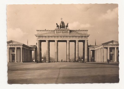 SG6 - Carte Postala - Germania, Berlin, Brandenburger Tor, Necirculata 1959 foto