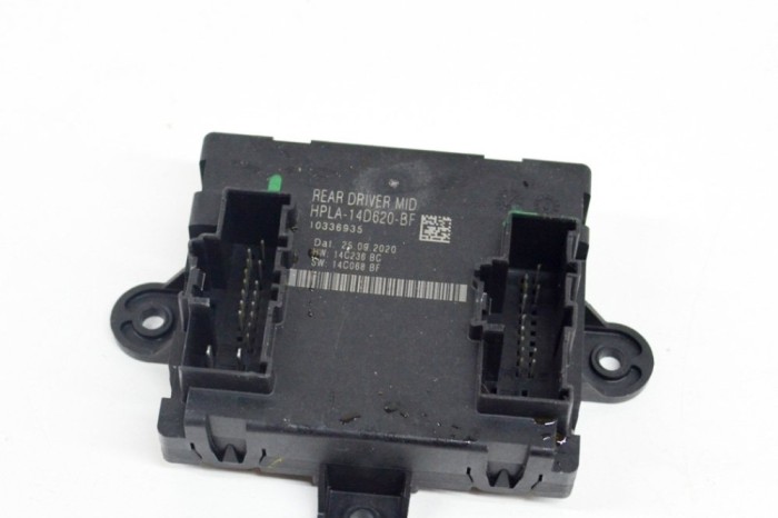 Modul de control ușă dreapta spate JAGUAR F-PACE X761 2020 OEM: 14C236BC,14C068BF,HPLA-14D620-BF,10336935 | 14038909