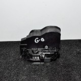 &Icirc;ncuietoare ușă dreapta spate BMW 1 F20 2013 OEM: 7202148 2501705