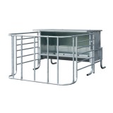 Hrănitoare concentrat pentru viței, cu gard de protecție reglabil, 900 litri