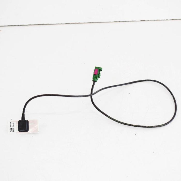 Alt modul de control TESLA MODEL S 2017 OEM: 1052393-00-B 4088915