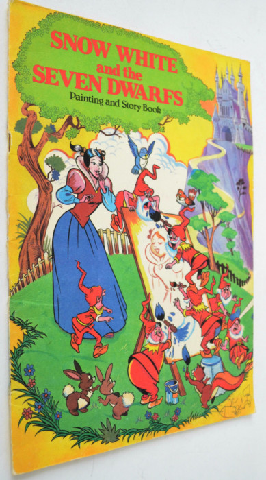 Carte veche de colorat - Snow Withe and The Seven Dwarfs - Alba ca zapada