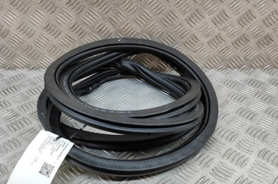 Garnitura ușă st&amp;acirc;nga față SEAT TARRACO KN2 2019 OEM: 5NA867911B | 23096564 foto