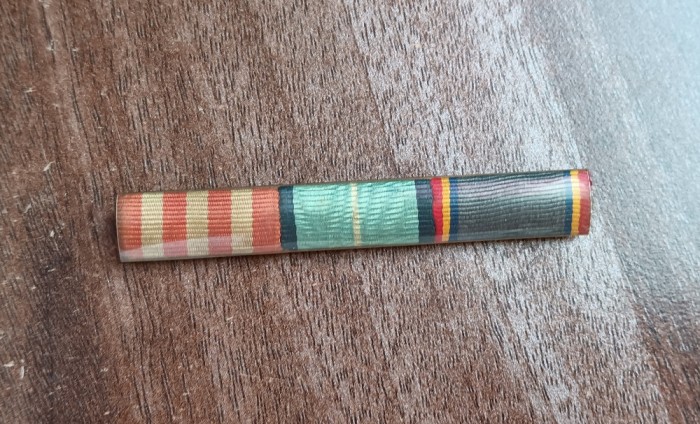 CC6 4 - Bareta pentru diferite decoratii militare