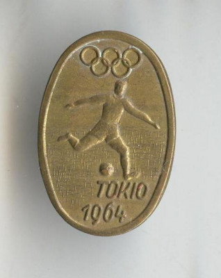 Insigna Olimpica Olimpiada - FOTBAL - TOKYO 1964 foto