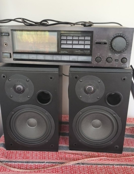 Amplificator cu boxe