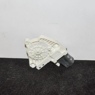Motor macara geam ușă dreapta spate AUDI Q5 8R 2011 OEM: 8K0959812A | 2708432 foto