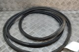 Garnitura de cauciuc haion NISSAN 350 Z Coupe Z33 2007 OEM: 90830-CD000 28709533